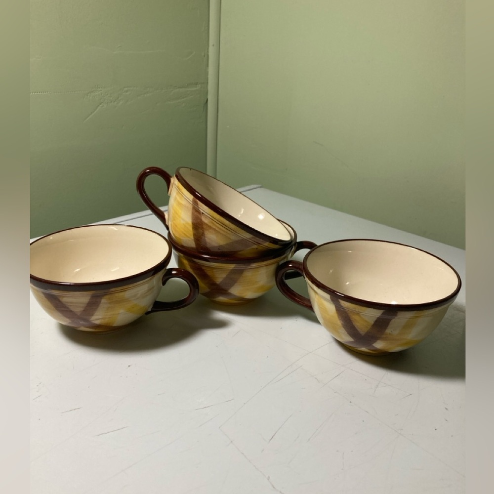 4 Vernon Kilns Organdie Flat Demitasse Cups, pieces of vintage dinnerware